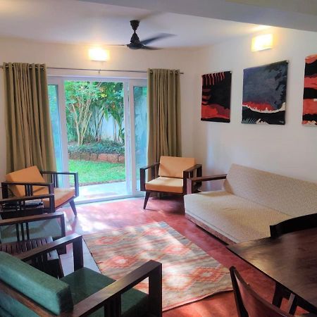 Jungle Hut-Annabelle'S Beach Apartments At Bernard Simao,Calangute,Goa 坎多林 外观 照片