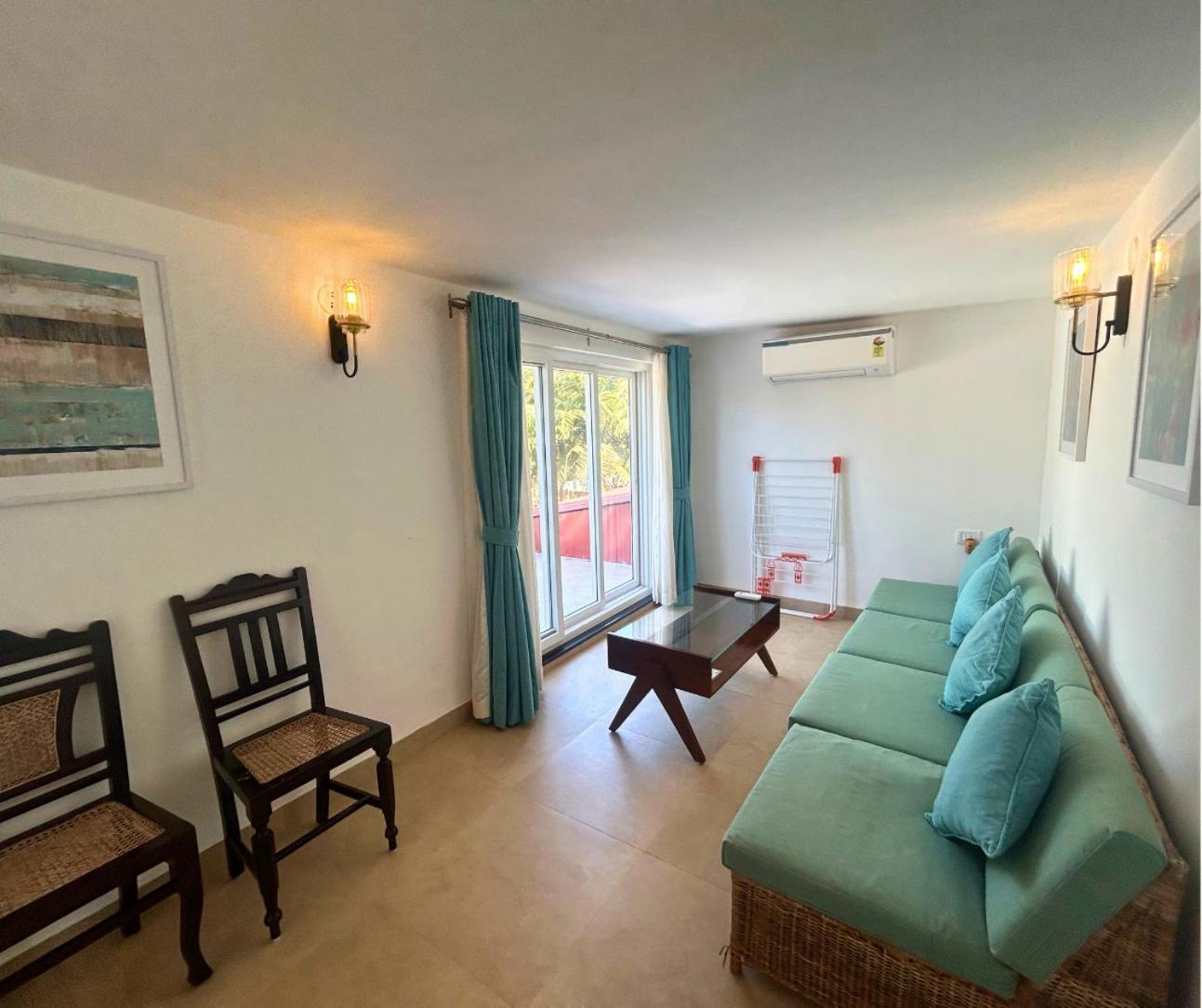 Jungle Hut-Annabelle'S Beach Apartments At Bernard Simao,Calangute,Goa 坎多林 外观 照片